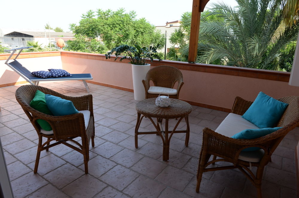 Il Giardino Delle Jacaranda Bed & Breakfast Talsano Exterior foto