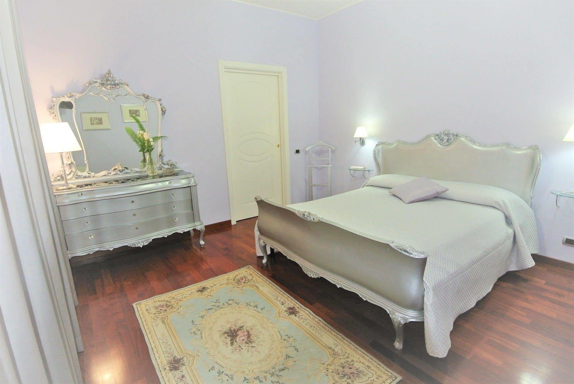 Il Giardino Delle Jacaranda Bed & Breakfast Talsano Exterior foto
